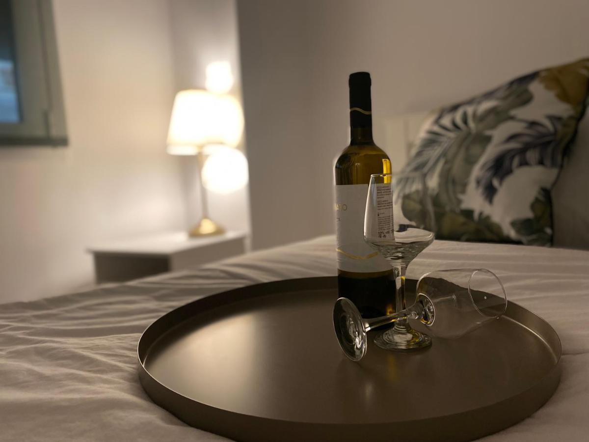 Elia Modern Apartment Atene Esterno foto