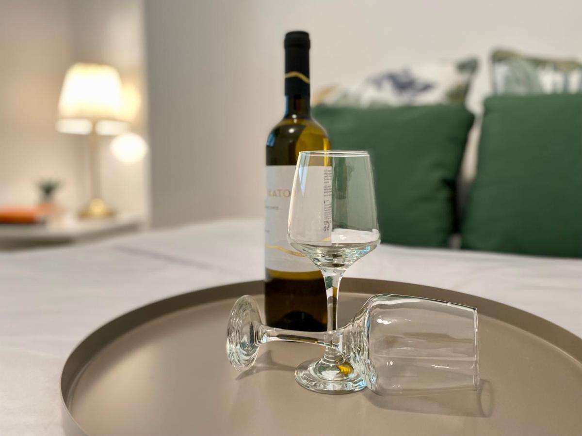Elia Modern Apartment Atene Esterno foto